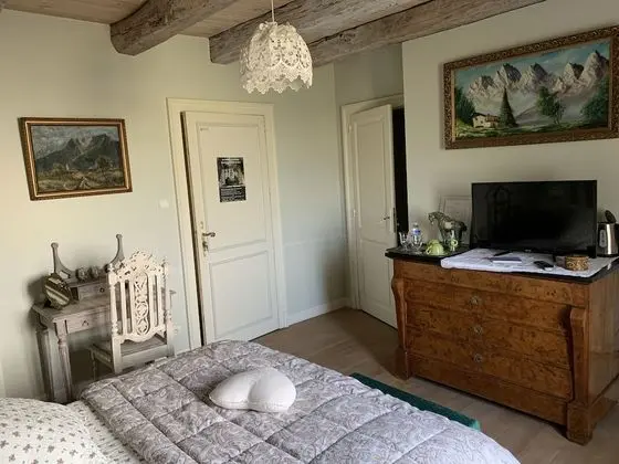 Deluxe Tek Büyük Yataklı Oda (Victoire)