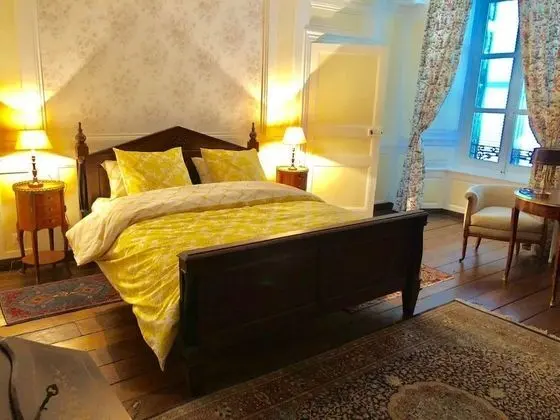 Tek Büyük Yataklı Oda (Riviere-Chantegrue)