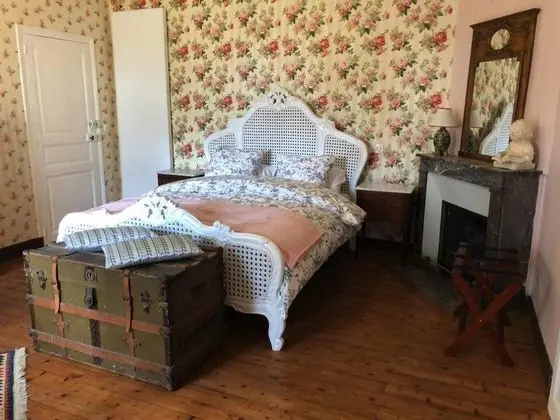 Tek Büyük Yataklı Oda (Saint-Seine)