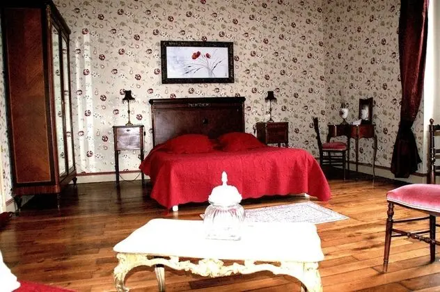 Deluxe Tek Büyük Yataklı Oda (Douce-Heure)