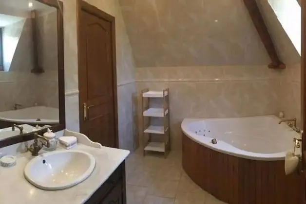 Tek Büyük Yataklı Oda (Jacuzzi)