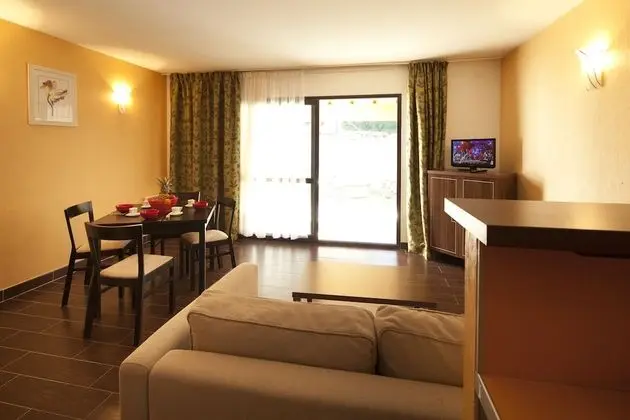 Standard Apart Daire, 3 Yatak Odası (Chateau)