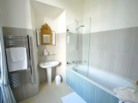 Superior Tek Büyük Yataklı Oda, Özel Banyo