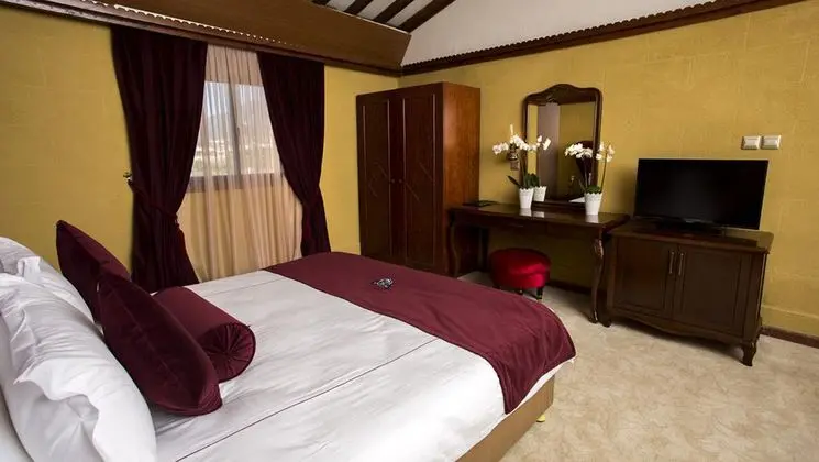 BUNGALOW ROOM
