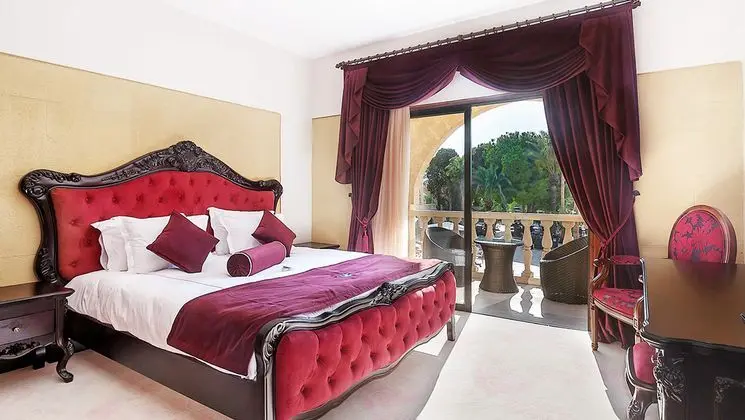 JUNIOR SUITE ODA