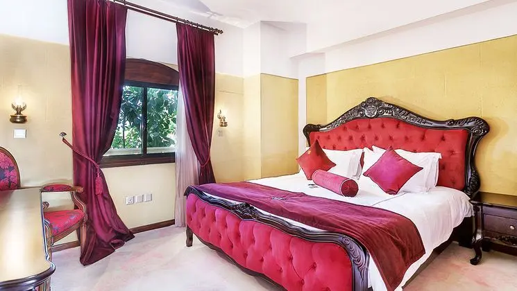 JUNIOR SUITE ODA
