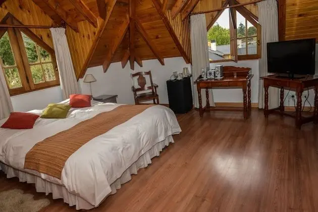 Superior Oda, 1 Büyük (Queen) Boy Yatak