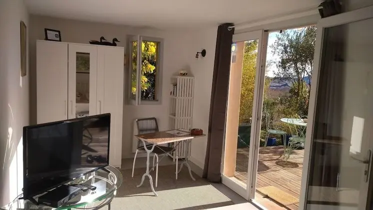 Comfort Tek Büyük Yataklı Oda, Göl Manzaralı