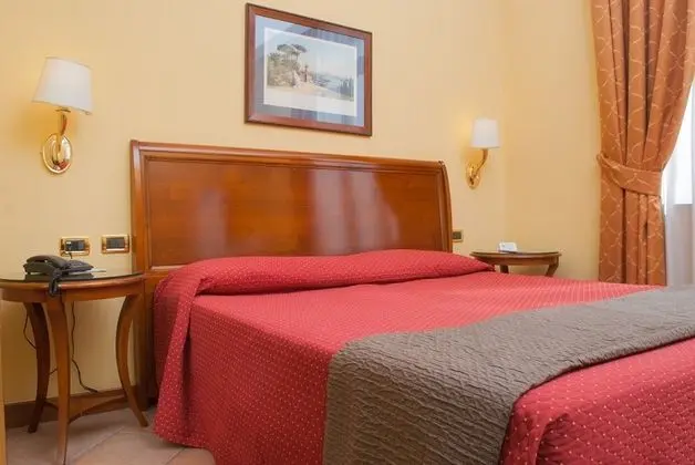 1 Çift Kişilik Veya 2 Tek Kişilik Yatak Classic