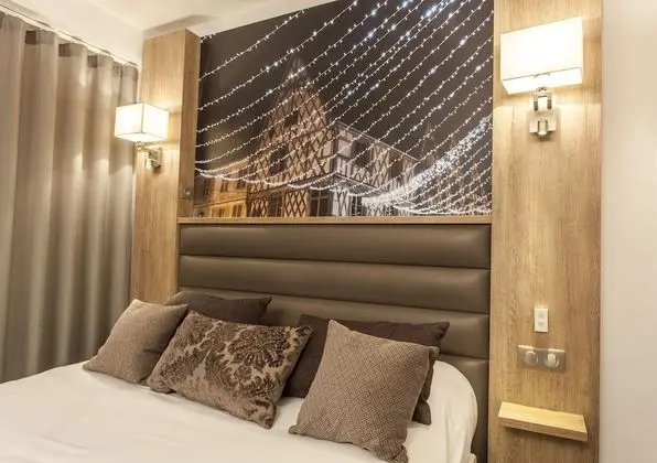 Comfort Tek Büyük Yataklı Oda