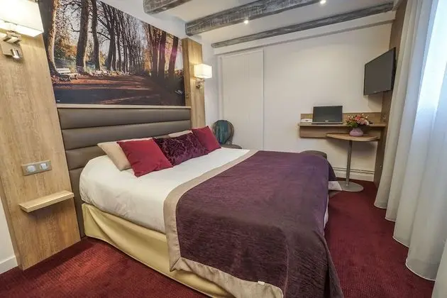 Comfort Tek Büyük Yataklı Oda