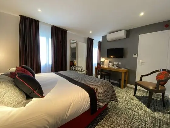 Comfort Tek Büyük Yataklı Oda