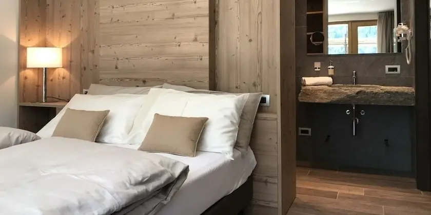 Deluxe Tek Büyük veya İki Ayrı Yataklı Oda