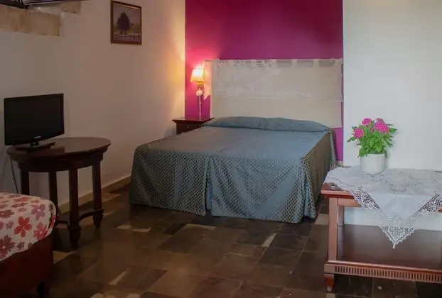 Tek Büyük Yataklı Oda