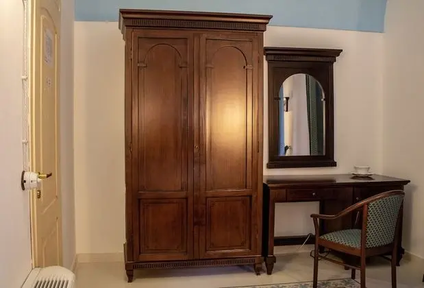 Tek Büyük Yataklı Oda