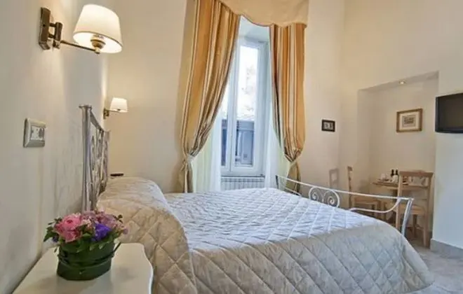 Superior Tek Büyük Yataklı Oda