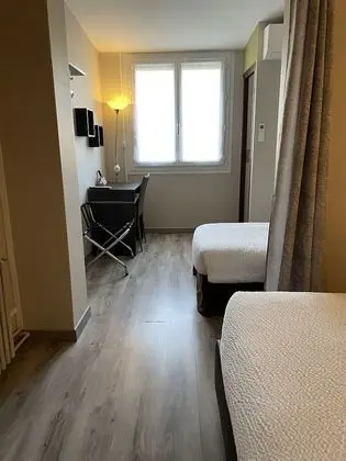 Classic Üç Kişilik Oda