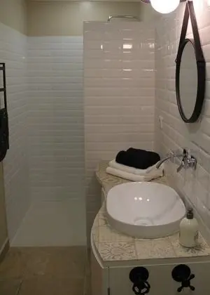 Family Tek Büyük Yataklı Oda