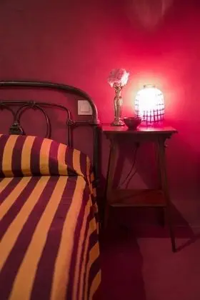 Tek Büyük Yataklı Oda (Verte Jacotte Erotique )