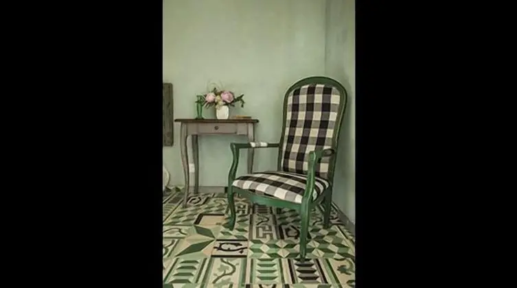 Tek Büyük Yataklı Oda (Verte Jacotte Erotique )