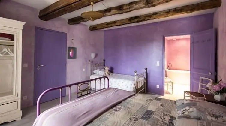 Üç Kişilik Oda (Mauve)