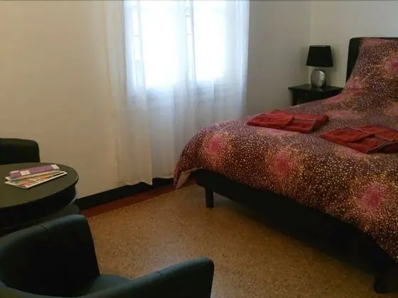 Tek Büyük Yataklı Oda (Grés de Montpellier)