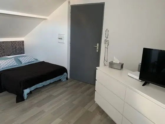 Tek Büyük Yataklı Oda, 1 Çift Kişilik Yatak, Sigara İçilmez