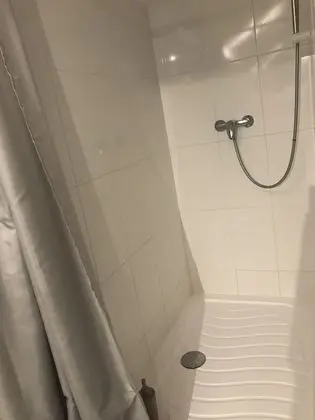 Tek Büyük Yataklı Oda, 1 Çift Kişilik Yatak, Sigara İçilmez