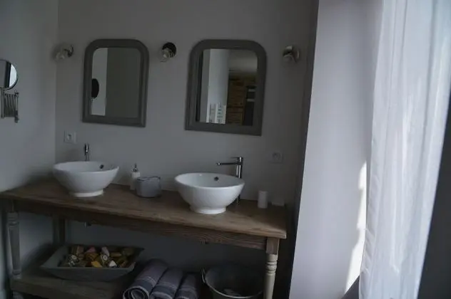 Family Tek Büyük Yataklı Oda