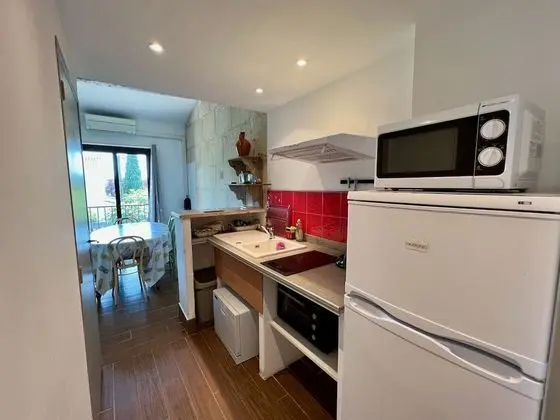 Signature Apart Daire, 3 Yatak Odası, Havuz Kullanımı (LUCIEN CLERGUE)