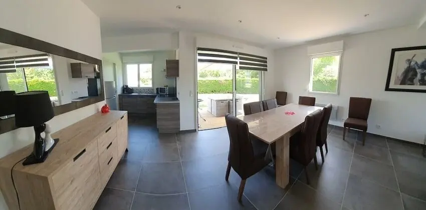 Kır Evi, Banyolu/Duşlu, Bahçe Manzaralı (Le Clos des Cajaviris)