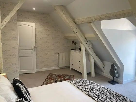 Signature Tek Büyük Yataklı Oda, Banyolu/Duşlu, Bahçe Manzaralı (Chambre 3)