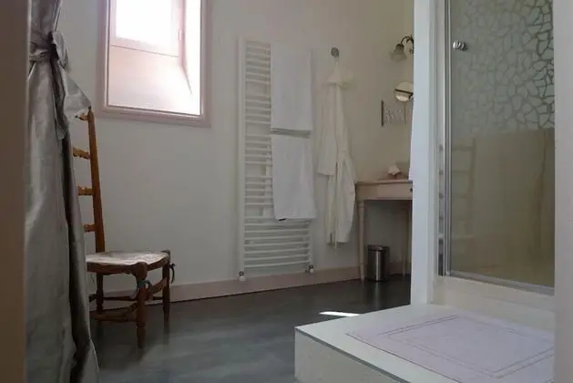 Tek Büyük Yataklı Oda (Eglantine)