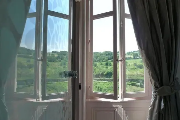 Tek Büyük Yataklı Oda (Eglantine)