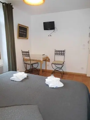 Tek Büyük Yataklı Oda (Normandie)