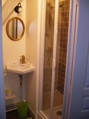 Classic Tek Büyük Yataklı Oda, 1 Büyük (Queen) Boy Yatak, Bahçe Manzaralı (Les Falaises)