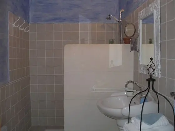 Tek Büyük Yataklı Oda (Luberon)