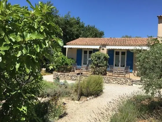 Tek Büyük Yataklı Oda (Luberon)