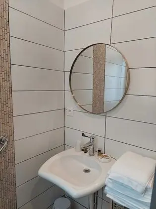 Üç Kişilik Oda, Engellilere Uygun, Banyolu/Duşlu (RDC)