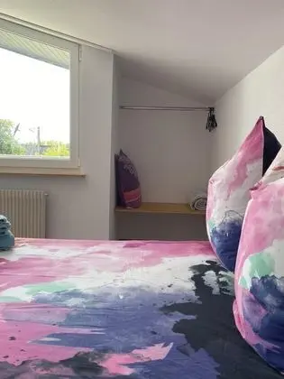 Comfort Tek Büyük Yataklı Oda, Banyolu/Duşlu, Bahçe Manzaralı (Chambre Granny)