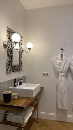 Deluxe Süit, Bahçe Manzaralı (Dijeaux)