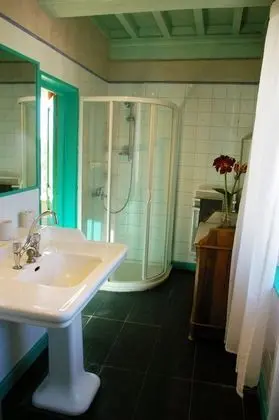 Family Süit (Julia)