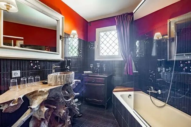 Tek Büyük Yataklı Oda