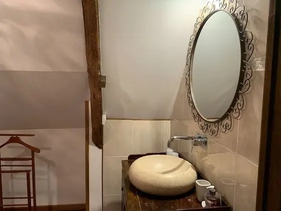 Superior Tek Büyük Yataklı Oda, Banyolu/Duşlu, Bahçe Manzaralı (Chambre Baldaquin)