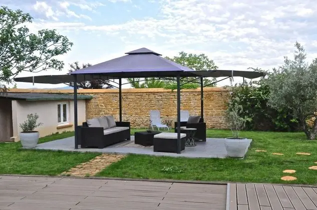 Romantic Tek Büyük Yataklı Oda, Teras, Bahçeli