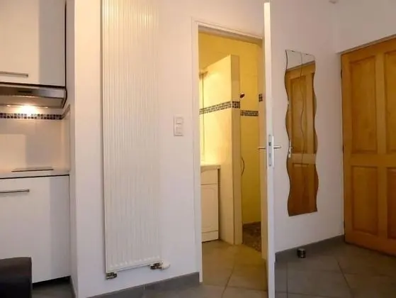 Comfort Tek Büyük Yataklı Oda, Havuz Manzaralı