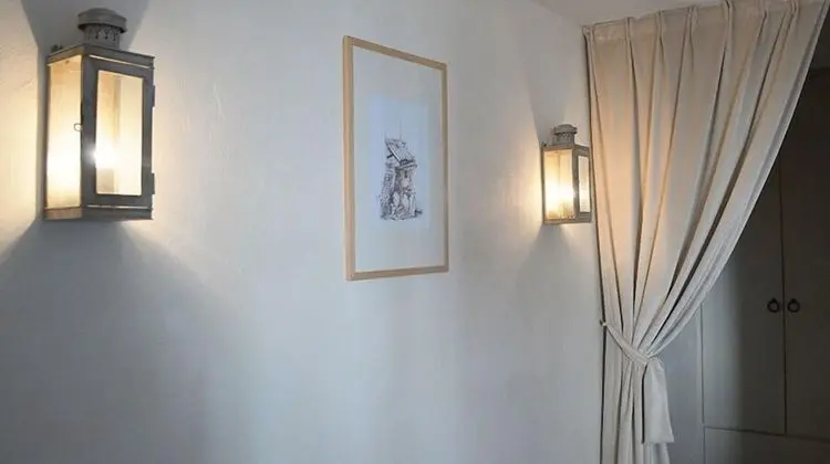 Classic Tek Büyük Yataklı Oda