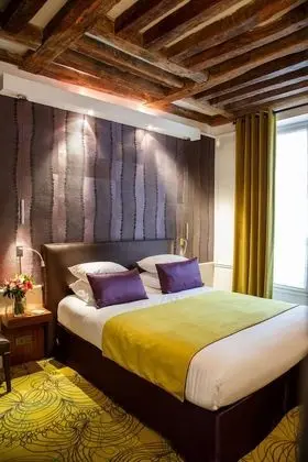 Superior Tek Büyük Yataklı Oda