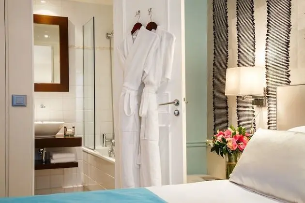 Superior Tek Büyük Yataklı Oda