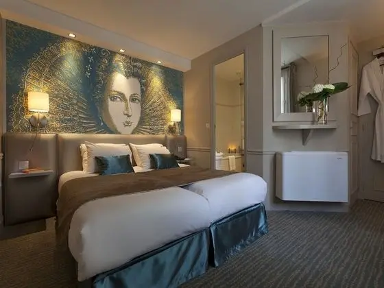 Superior Tek Büyük Yataklı Oda